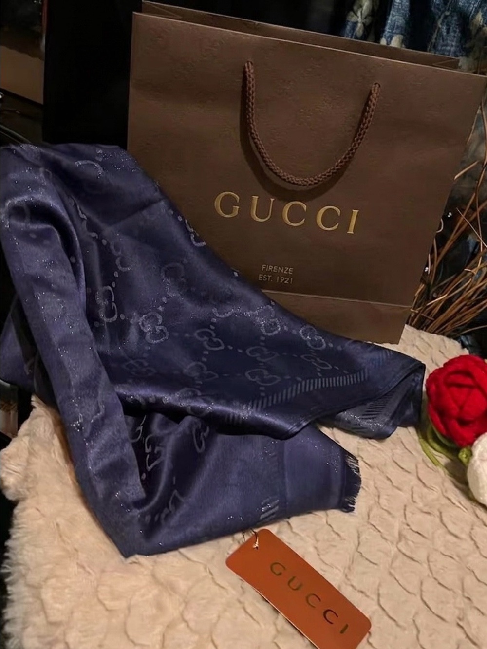 nwt Scarf
